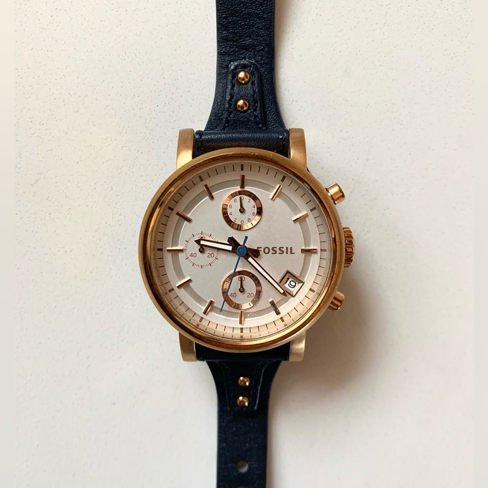 Fossil Watch / Dark Blue and Rose Gold / Leather